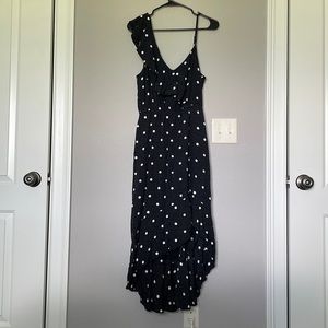 1.State asymmetrical polka dot ruffle dress